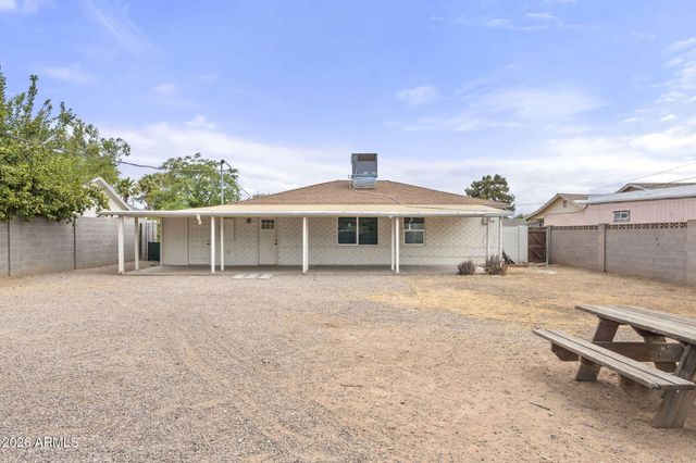 2510 E FAIRMOUNT Avenue, Phoenix, AZ 85016