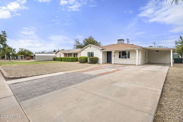 2510 E FAIRMOUNT Avenue, Phoenix, AZ 85016