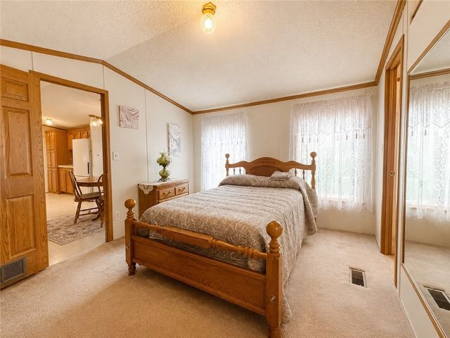 1 Kelly Dr, South Beaver Twp, PA 15010