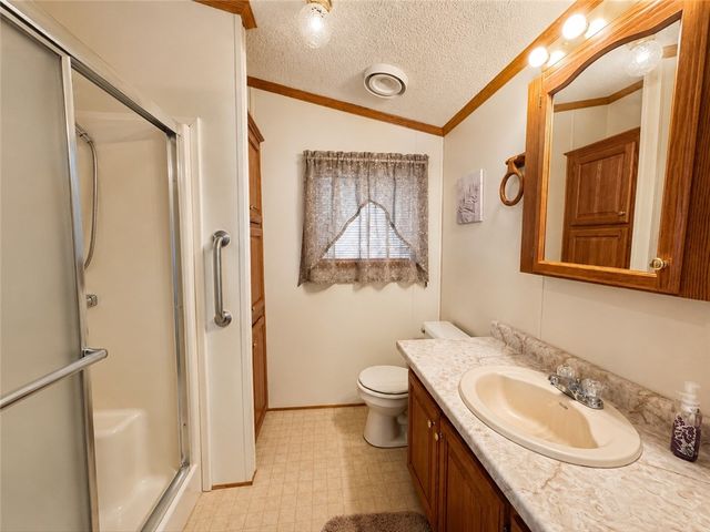 1 Kelly Dr, South Beaver Twp, PA 15010