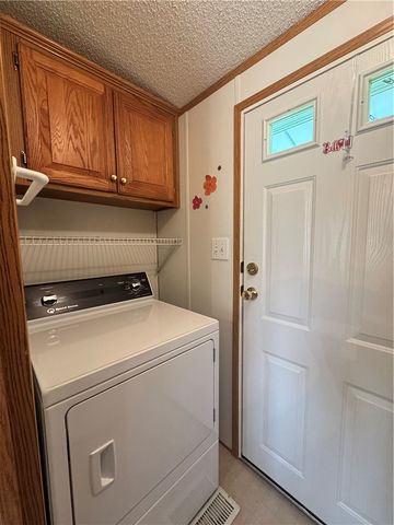 1 Kelly Dr, South Beaver Twp, PA 15010