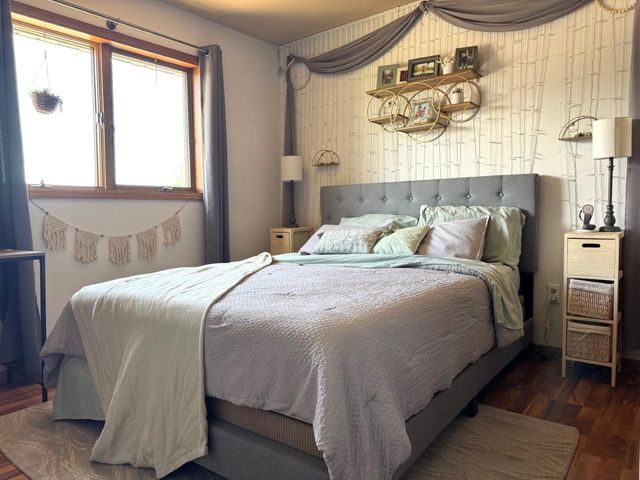 2544 10th Ave NW, Minot, ND 58703