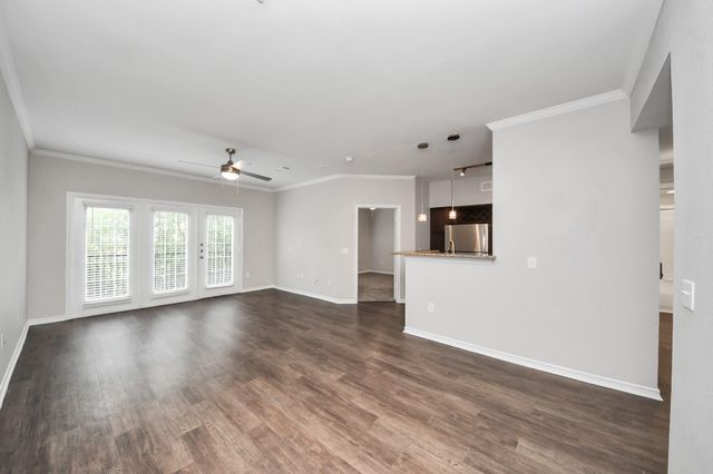 3003 Memorial Court 2226, Houston, TX 77007