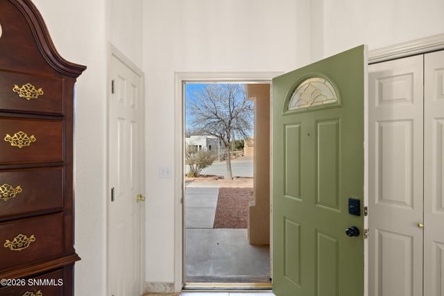 2902 Quasar Drive, Las Cruces, NM 88011