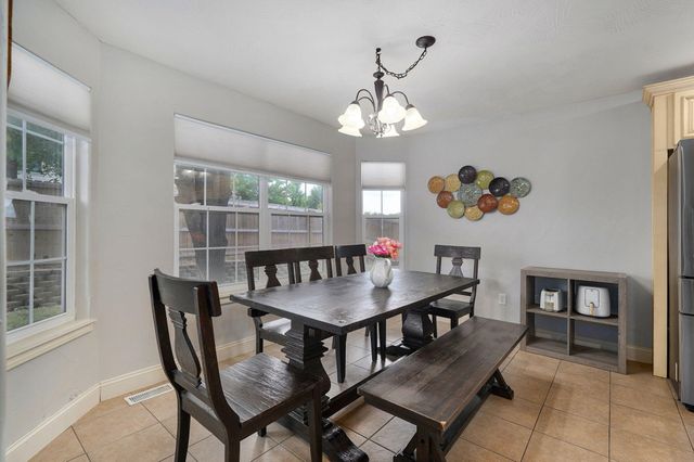 848 S Black Sands Avenue, Nixa, MO 65714