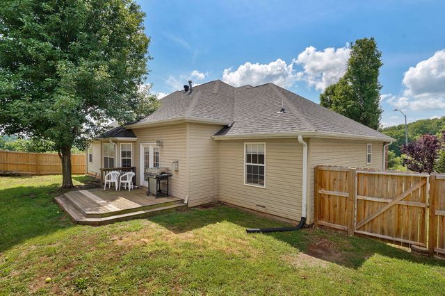 848 S Black Sands Avenue, Nixa, MO 65714