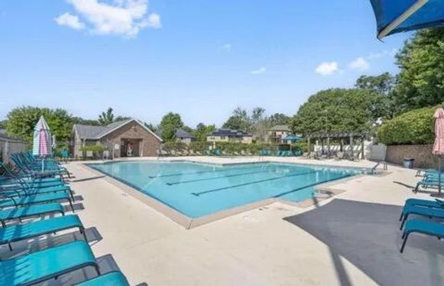 848 S Black Sands Avenue, Nixa, MO 65714