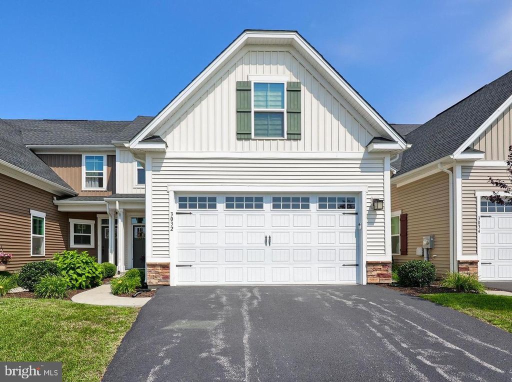 3032 LORELAI DR, Harrisburg, PA 17110