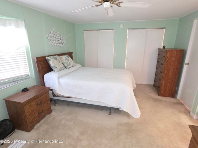 15682 Brookridge Boulevard, Brooksville, FL 34613