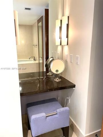 6801 Collins Ave 209, Miami Beach, FL 33141