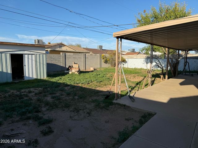 6124 W KEIM Drive, Glendale, AZ 85301