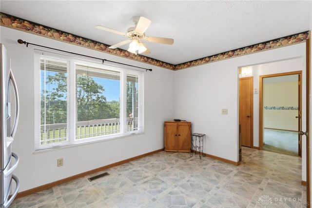 7561 N Us 42, Waynesville, OH 45068