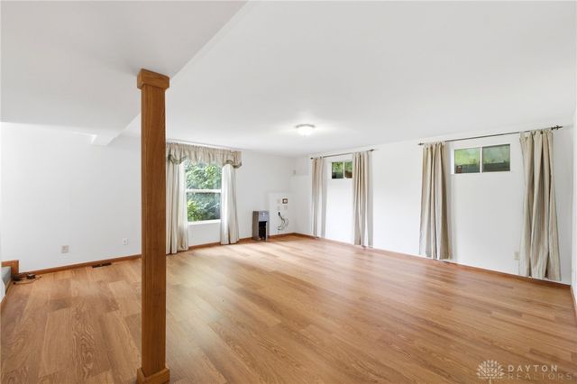 7561 N Us 42, Waynesville, OH 45068