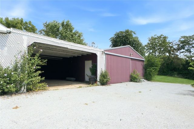 7561 N Us 42, Waynesville, OH 45068