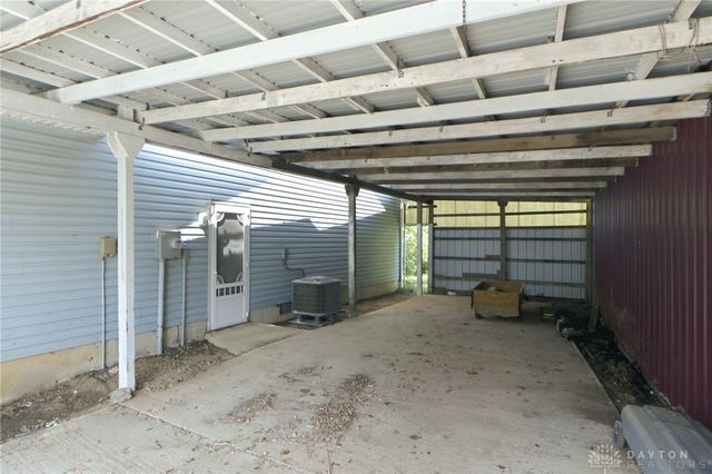 7561 N Us 42, Waynesville, OH 45068