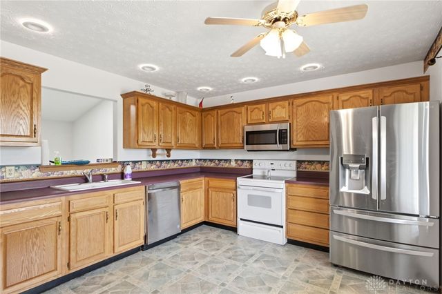 7561 N Us 42, Waynesville, OH 45068