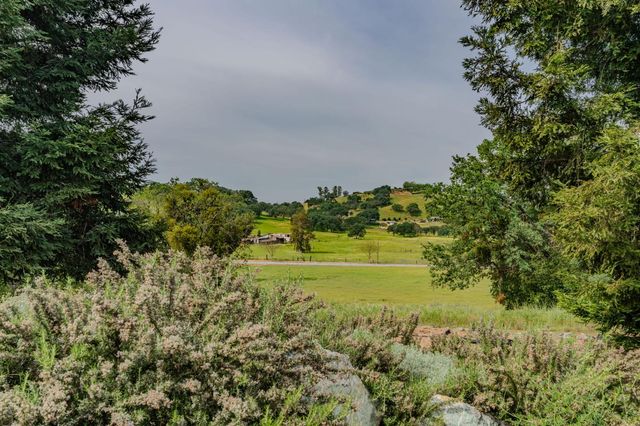 7043 S Burson Rd, Valley Springs, CA 95252