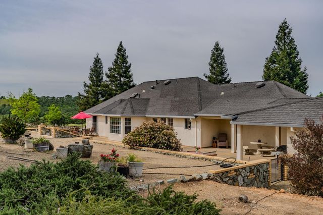 7043 S Burson Rd, Valley Springs, CA 95252