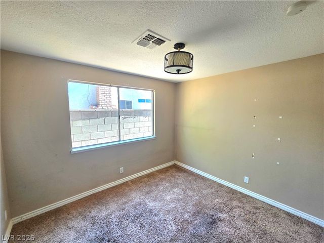 3648 Bronco Road, Las Vegas, NV 89103