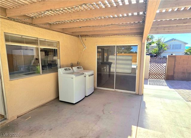 3648 Bronco Road, Las Vegas, NV 89103