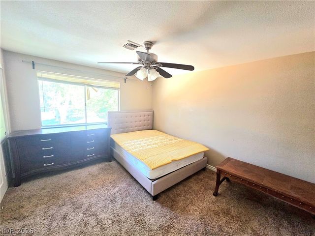3648 Bronco Road, Las Vegas, NV 89103