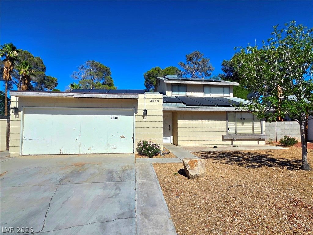 3648 Bronco Road, Las Vegas, NV 89103