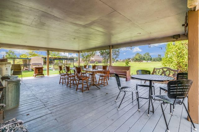 1519 Mullins Road, New Iberia, LA 70563