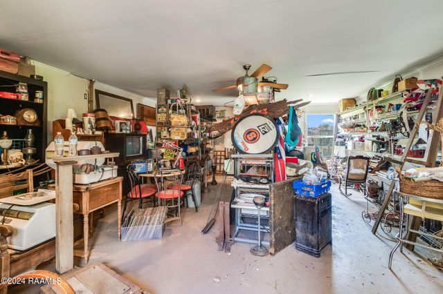 1519 Mullins Road, New Iberia, LA 70563