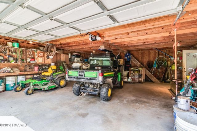1519 Mullins Road, New Iberia, LA 70563