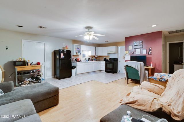 1519 Mullins Road, New Iberia, LA 70563