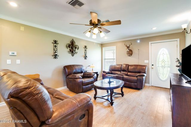 1519 Mullins Road, New Iberia, LA 70563