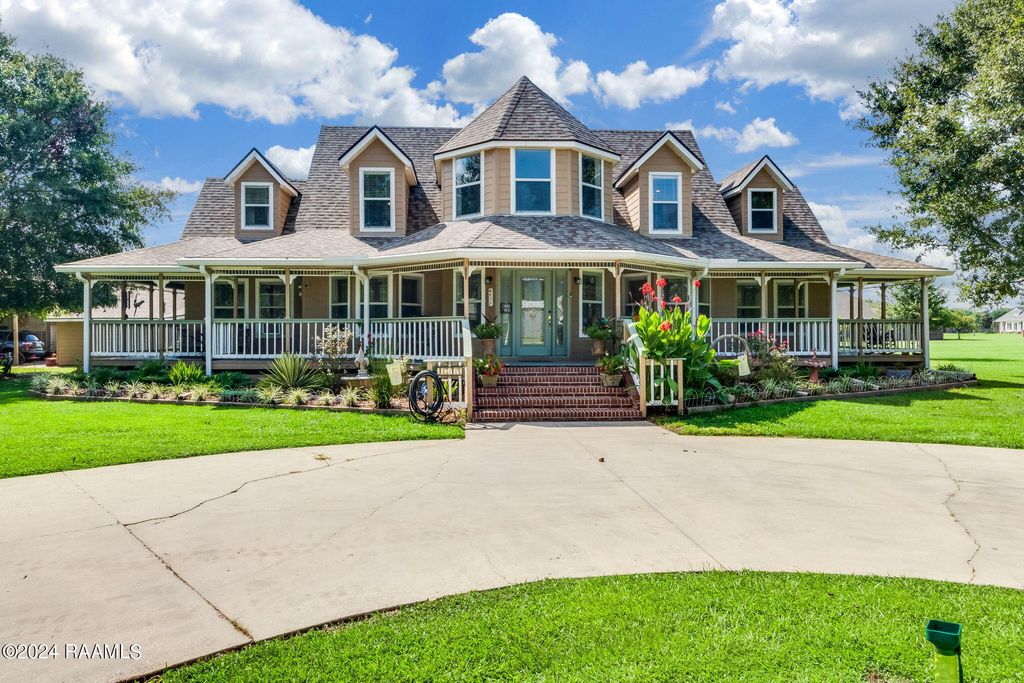 1519 Mullins Road, New Iberia, LA 70563