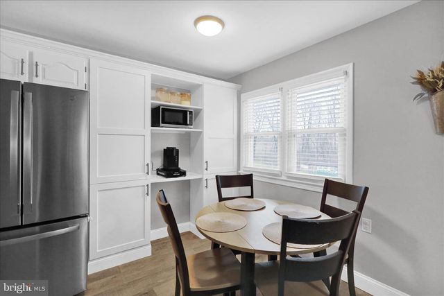 130 S 5TH ST, Bally, PA 19503