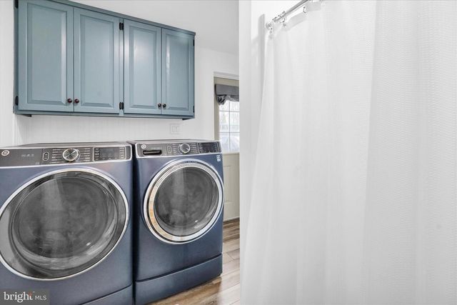 130 S 5TH ST, Bally, PA 19503