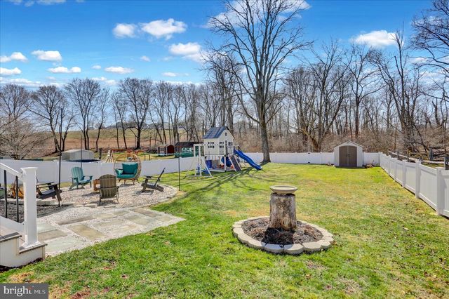 130 S 5TH ST, Bally, PA 19503