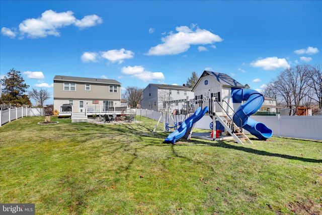 130 S 5TH ST, Bally, PA 19503