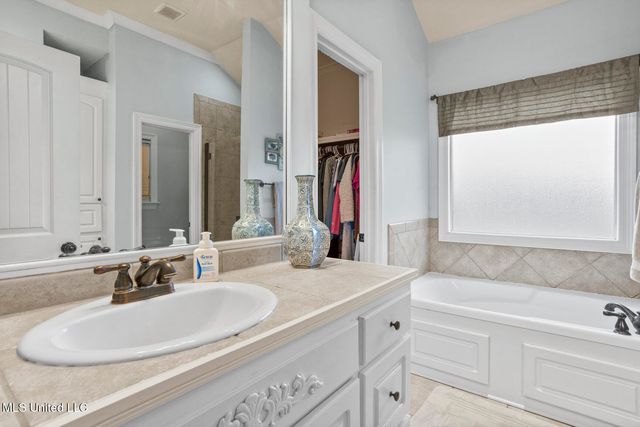 107 Kings Crossing, Canton, MS 39046