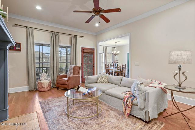 107 Kings Crossing, Canton, MS 39046