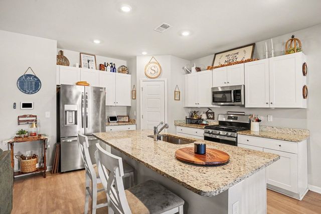 186 Saddle St, Conway, SC 29527