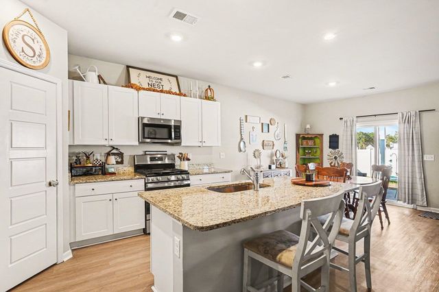 186 Saddle St, Conway, SC 29527