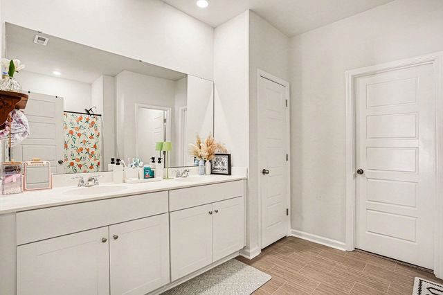 186 Saddle St, Conway, SC 29527