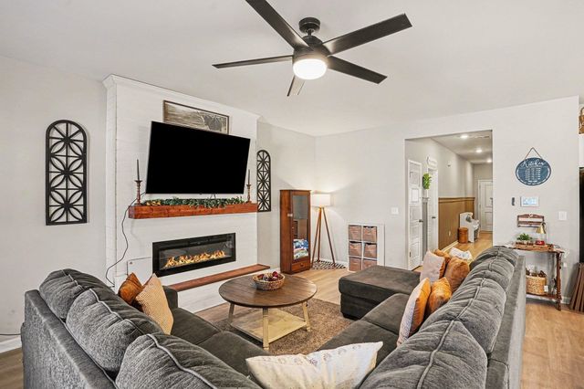 186 Saddle St, Conway, SC 29527