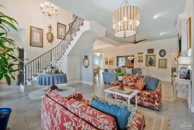 2367 Greenbrier Blvd, Pensacola, FL 32514