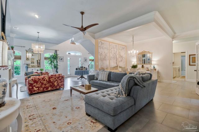 2367 Greenbrier Blvd, Pensacola, FL 32514