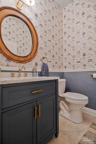 2367 Greenbrier Blvd, Pensacola, FL 32514