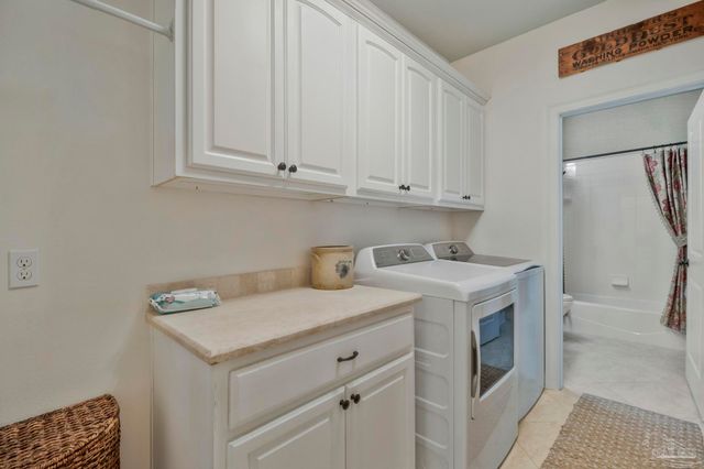 2367 Greenbrier Blvd, Pensacola, FL 32514