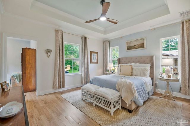 2367 Greenbrier Blvd, Pensacola, FL 32514
