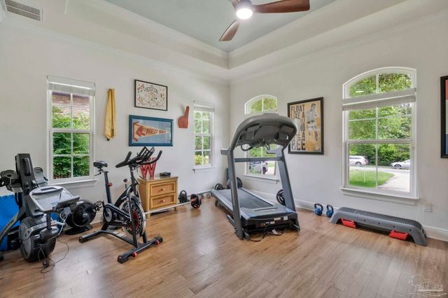 2367 Greenbrier Blvd, Pensacola, FL 32514