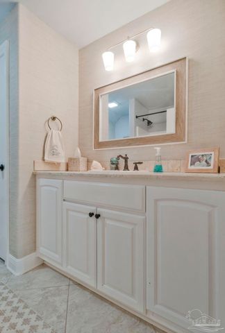 2367 Greenbrier Blvd, Pensacola, FL 32514
