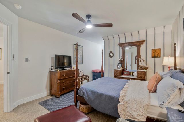 2367 Greenbrier Blvd, Pensacola, FL 32514